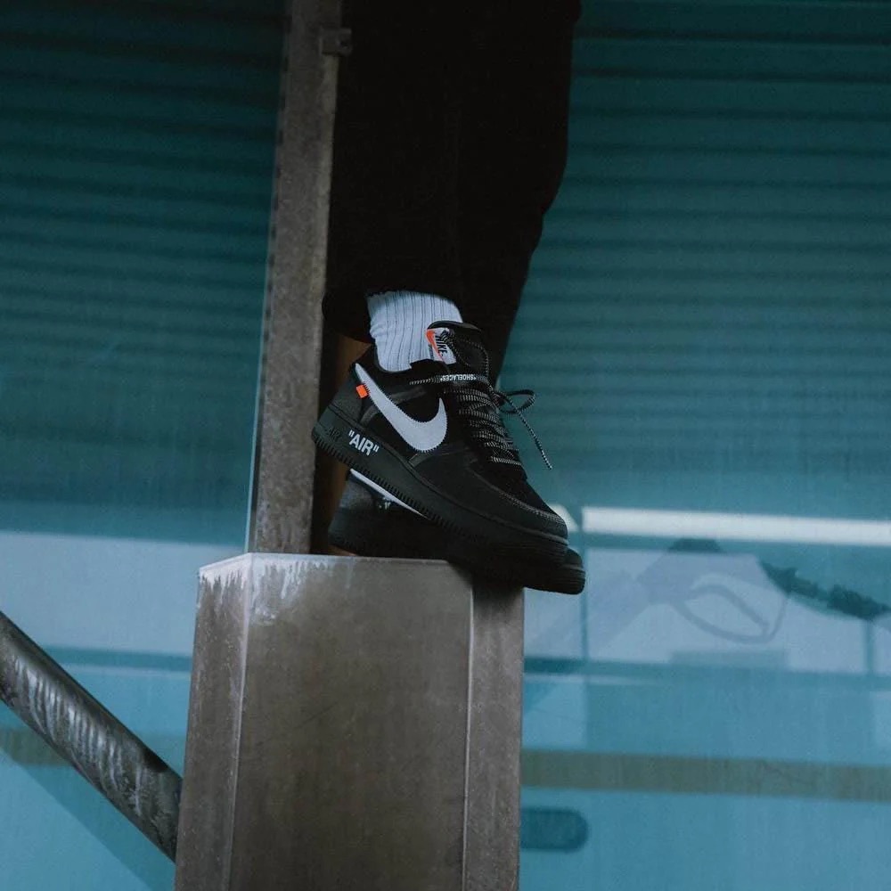 Nike Women’s Off-White X Air Force 1 Low ‘Black’ Size 7 Style# AO4606-001